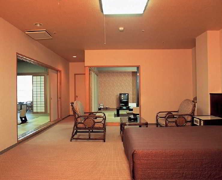Hotel 楽気ハウス甲斐路 Raki House Kaiji Fuefuki Zewnętrze zdjęcie